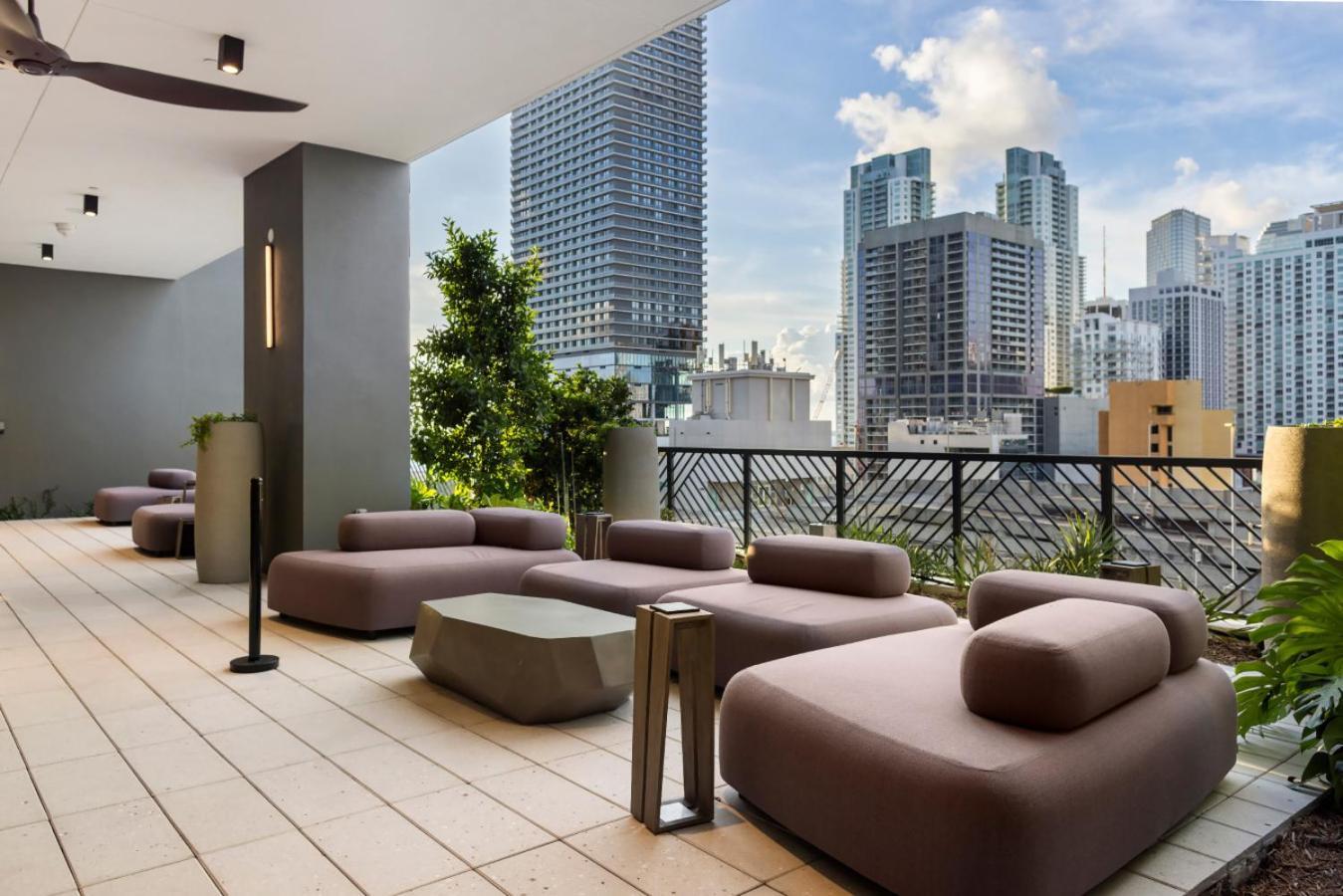 Ferienhaus 2409 In Downtown With Gym And In Front Of Kaseya Center Miami